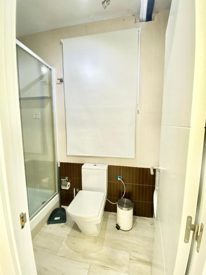 Piramides 1 Apartment Madrid Ngoại thất bức ảnh
